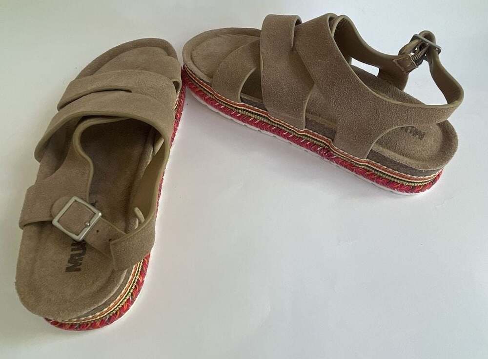 Muk Luks Women's Suede Cross Strap Platform Sandals Taupe Size 40